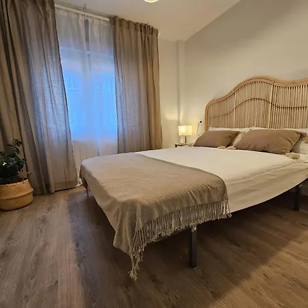 1a102 Moderno Y Amplio By R2r Consulting *