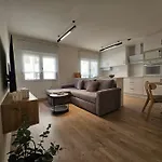 Apartman 1a102 Moderno Y Amplio By R2r Consulting