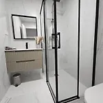 1a102 Moderno Y Amplio By R2r Consulting Apartman